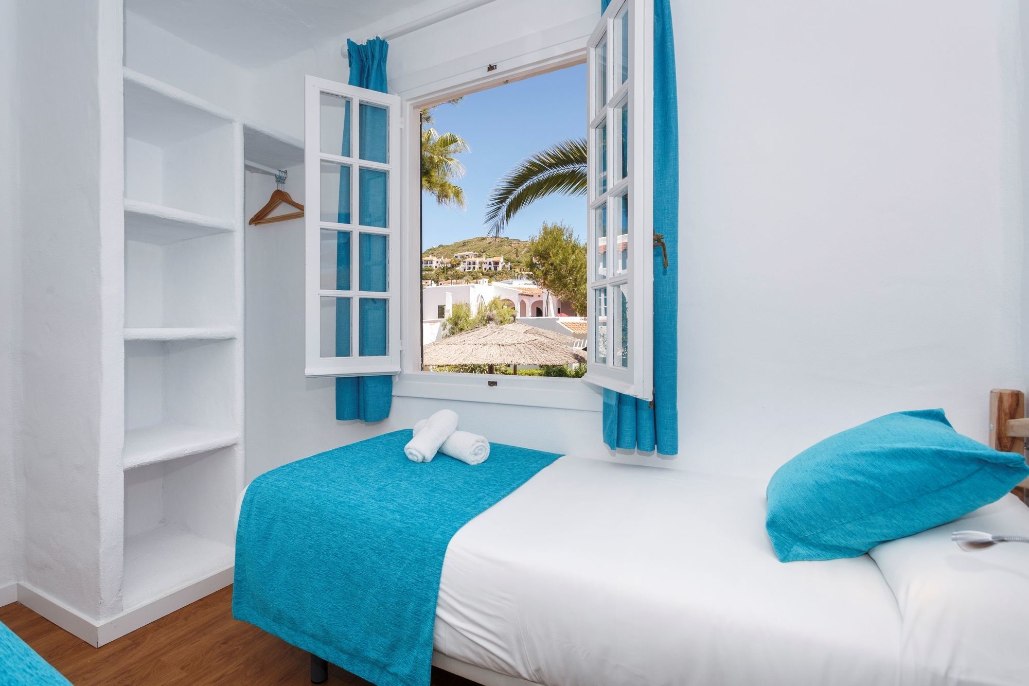 卡勒玛花园公寓式酒店 Playas De Fornells 客房 照片