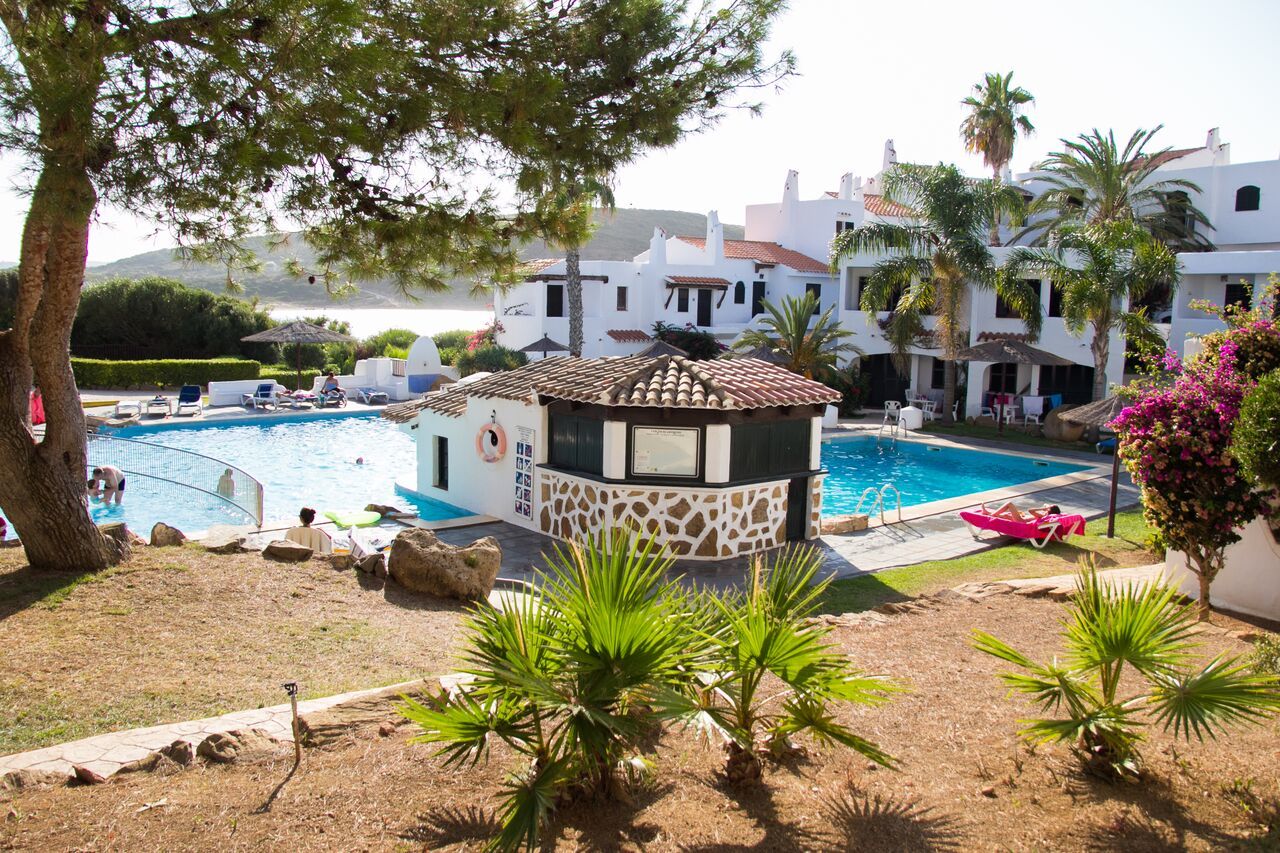 卡勒玛花园公寓式酒店 Playas De Fornells 外观 照片